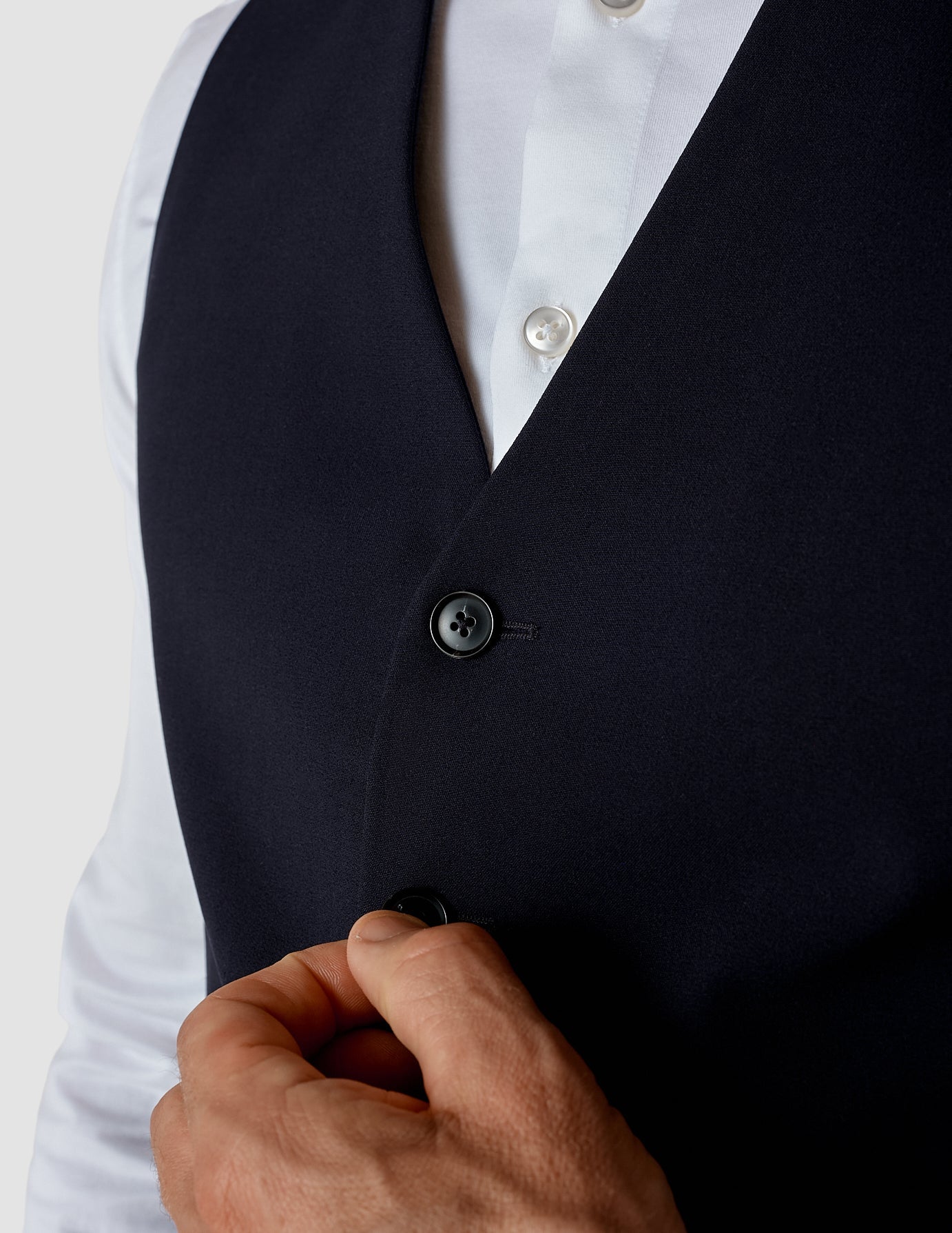 Essential Vest Midnight Blue